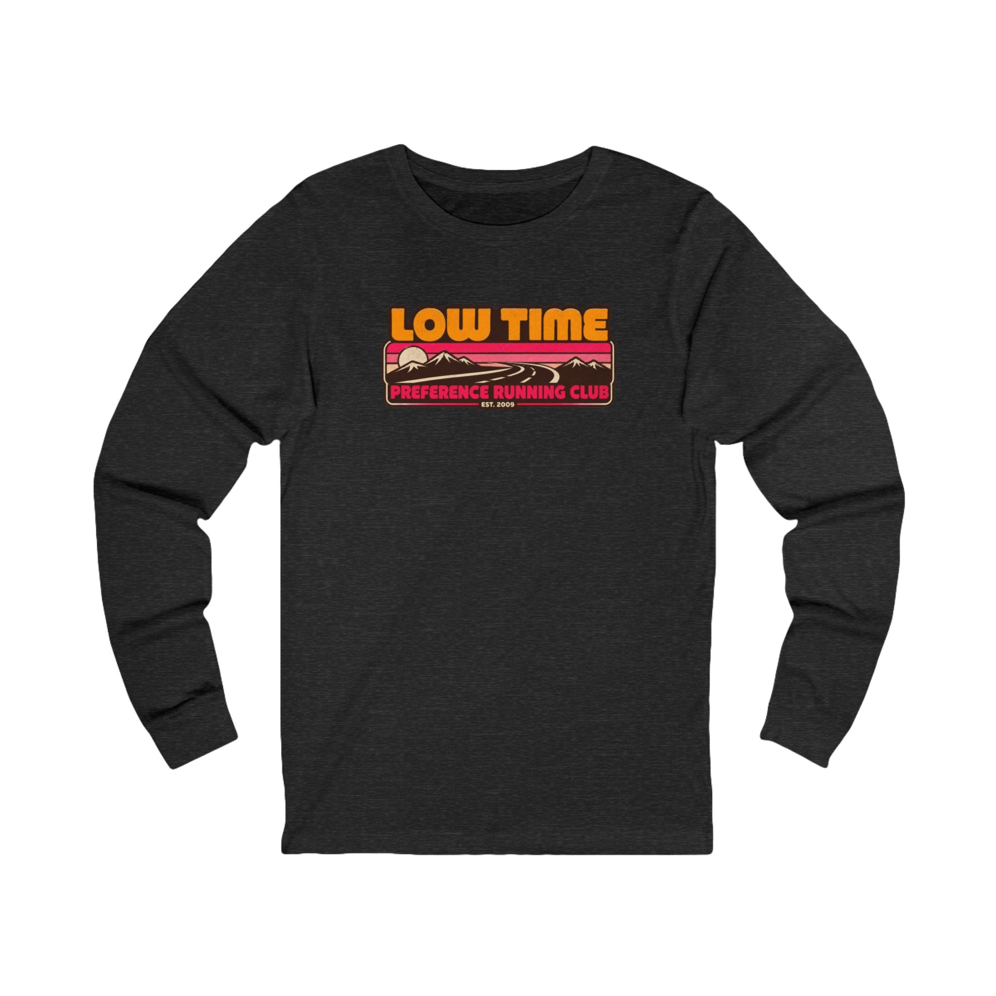 Incognito Low Time Preference Retro Running Club Long Sleeve T-Shirt | Bella Canvas